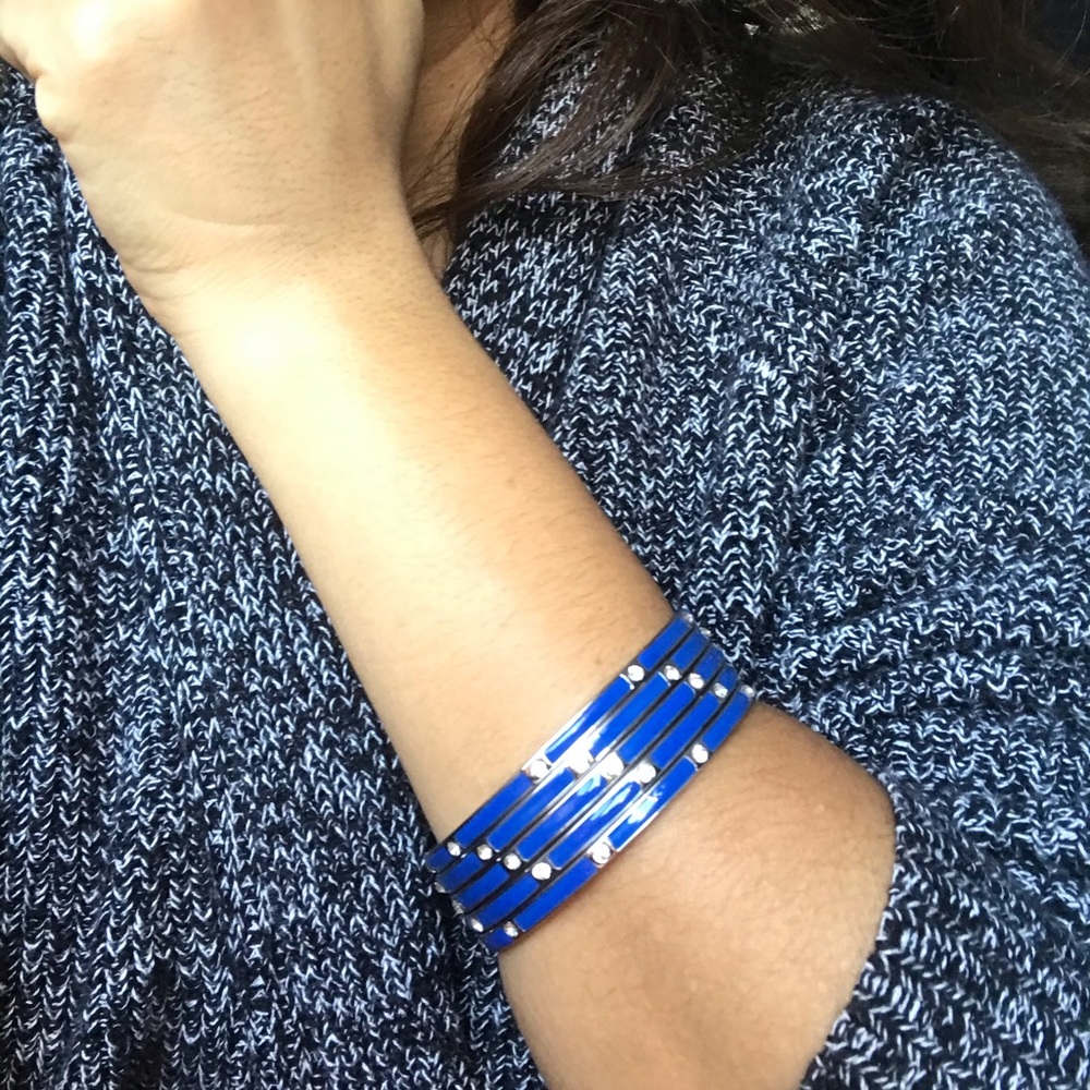 5 blue bangles